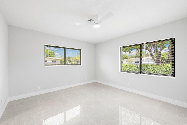Building Photo - 3720 NW 110th Ave