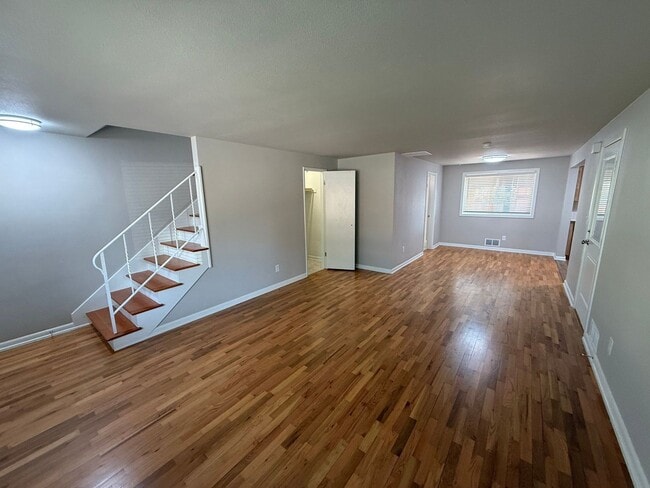 Building Photo - 1332 SW 8th Ave