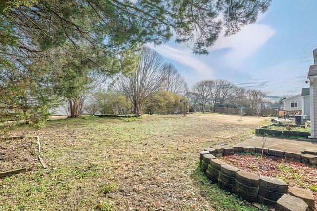 Building Photo - 4352 Bubbling Brook Ct