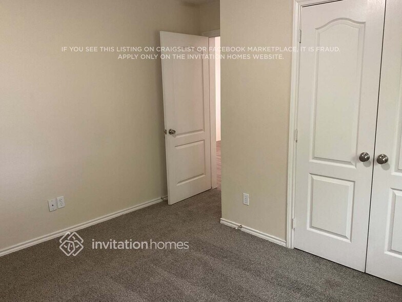 Building Photo - 11113 Promise Land Dr