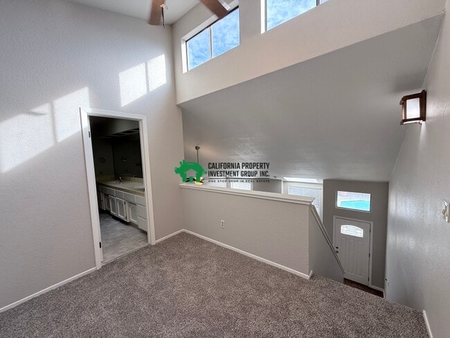 Building Photo - 1608 Hood Rd