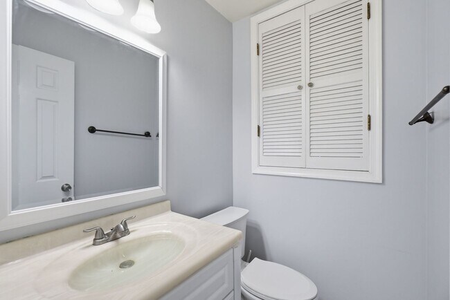 Building Photo - 6012 Crown Royal Cir