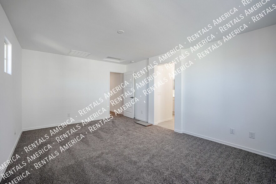 Building Photo - 25196 N 142nd Dr