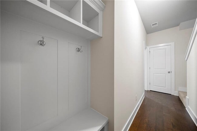Building Photo - 3761 Oxford Cir