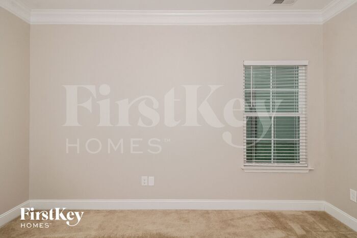 Building Photo - 5217 Harvest Oak Dr