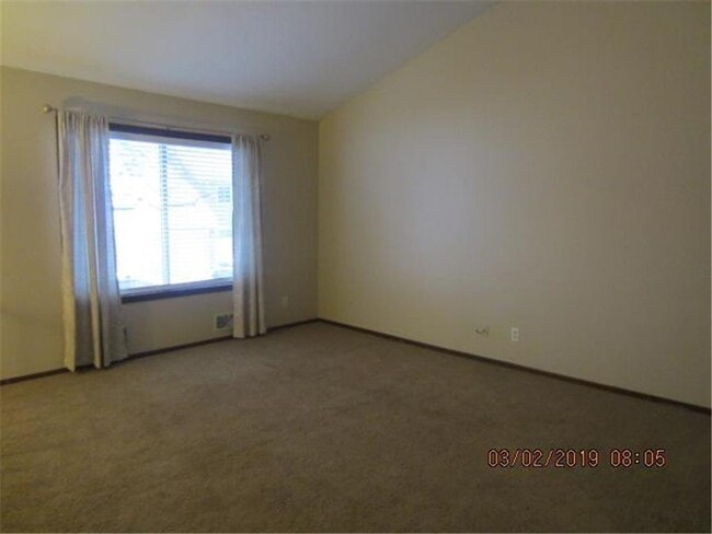 Building Photo - 2323 W Territorial Rd