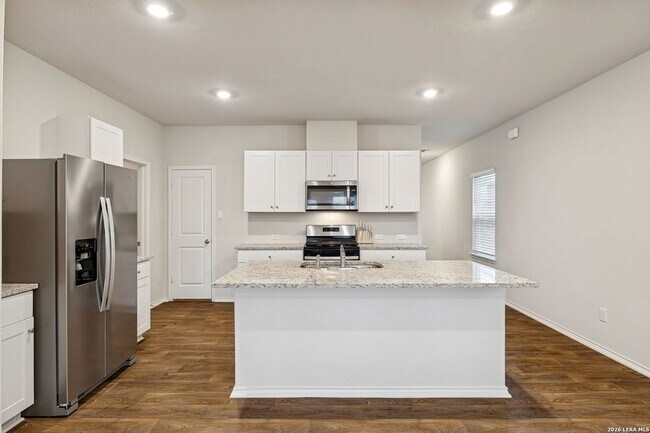 Building Photo - 4550 Meerkat Dr