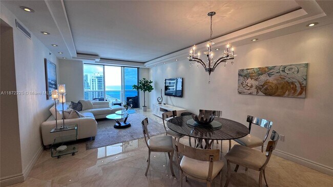 Building Photo - 1830 S Ocean Dr