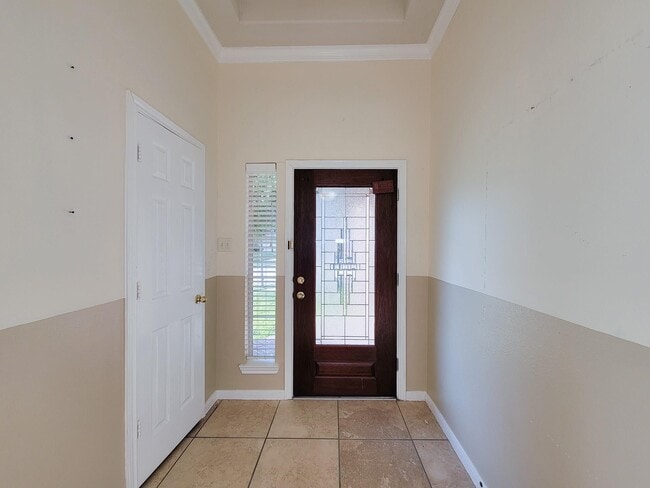 Building Photo - 13935 Charterhouse Way