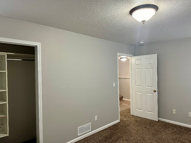Building Photo - 939 Macon Hwy