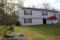 Building Photo - 1044 Knollwood Dr