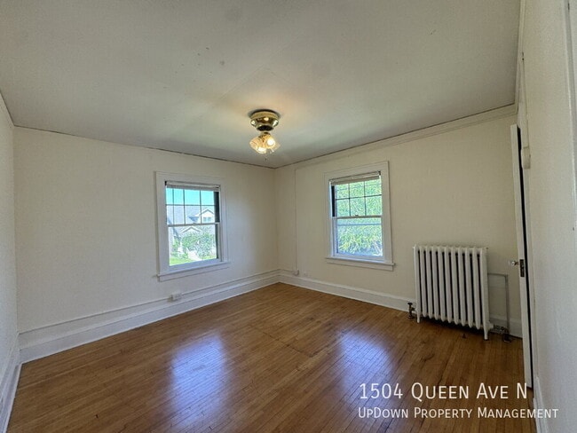 Building Photo - 1504 Queen Ave N