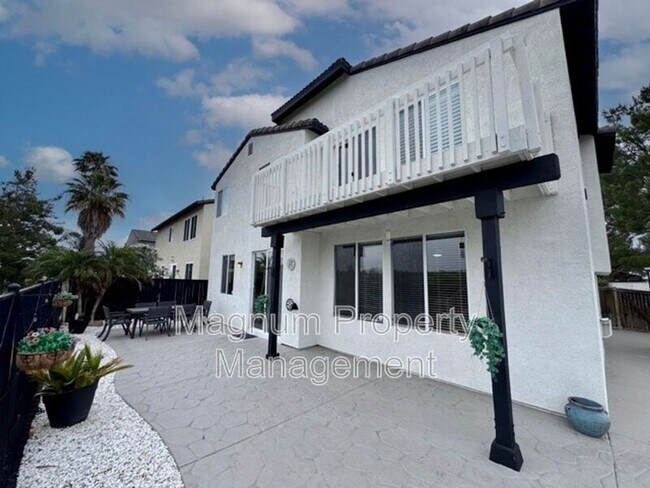 Building Photo - 32358 Gardenvail Dr