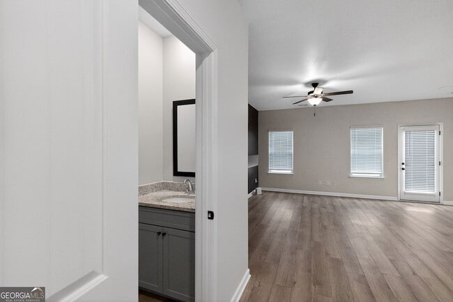 Building Photo - 7151 Chara Ln