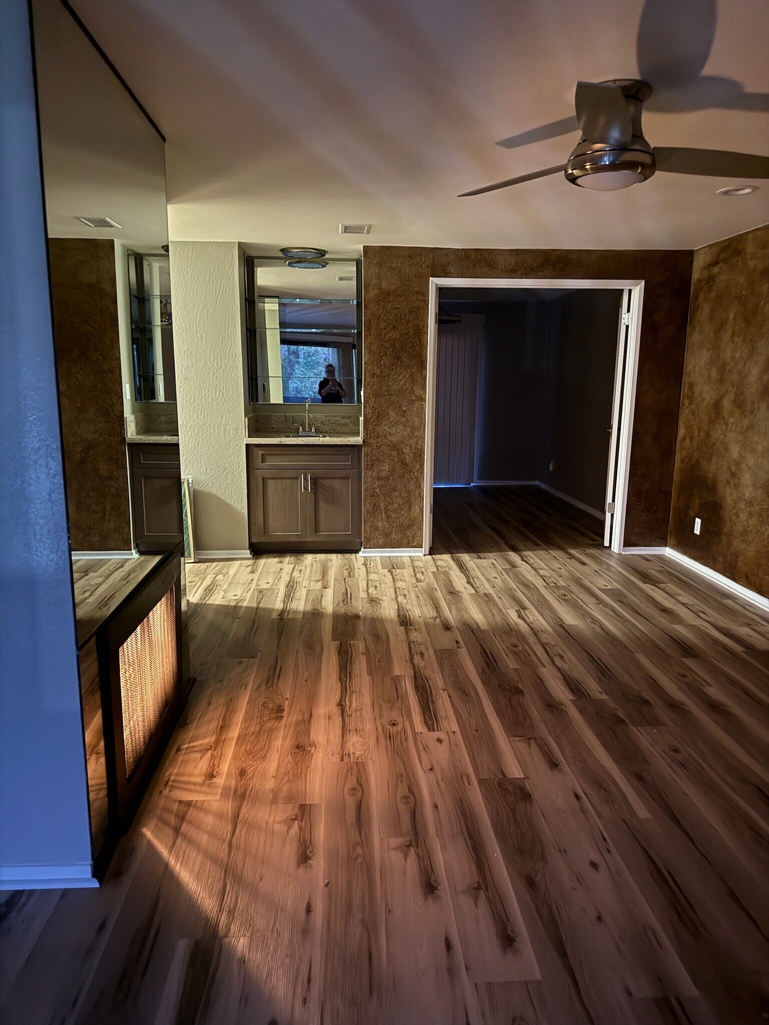 Building Photo - 911 Fulton Ave