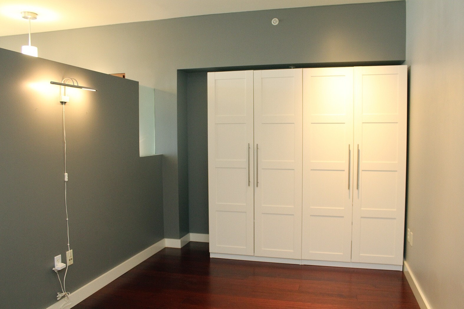 Building Photo - 3601 S River Pkwy