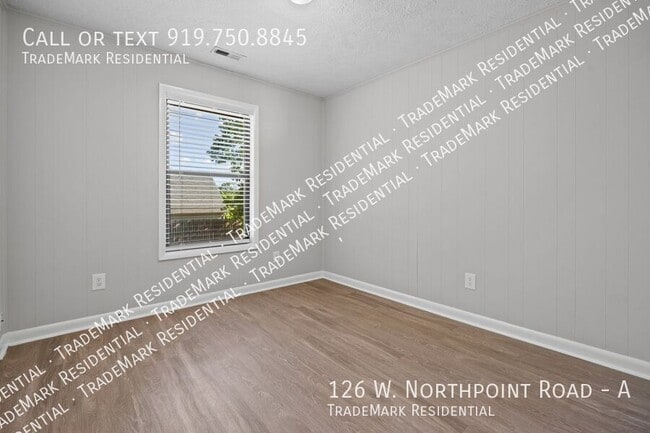 Building Photo - 126 W Northpoint Rd