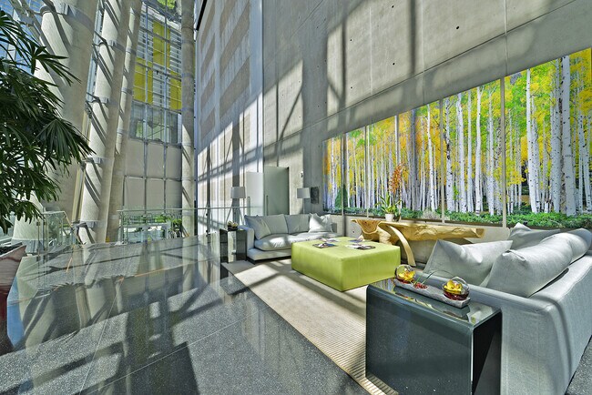 Building Photo - Veer Towers 1009W- Partial Strip Views fro...