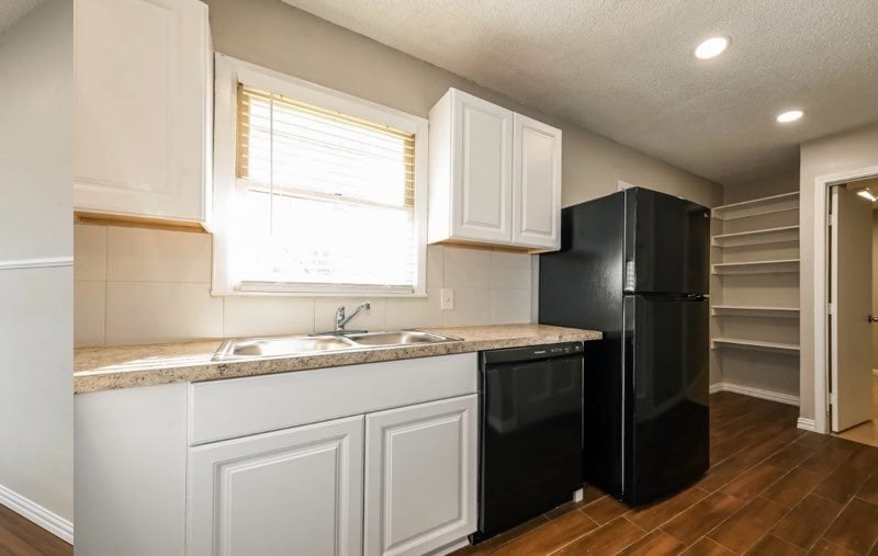 Building Photo - 3072 Wallace Wls Ct