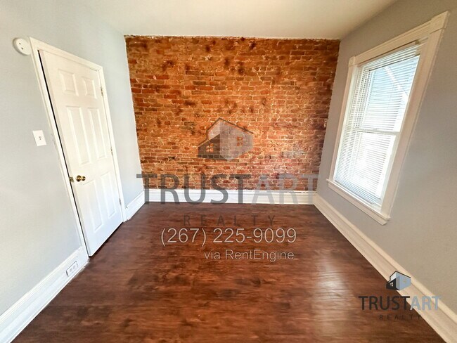 Building Photo - 3459 Braddock St
