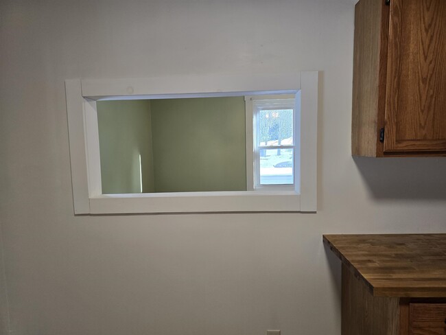 Building Photo - 147-149-149 Laurel St