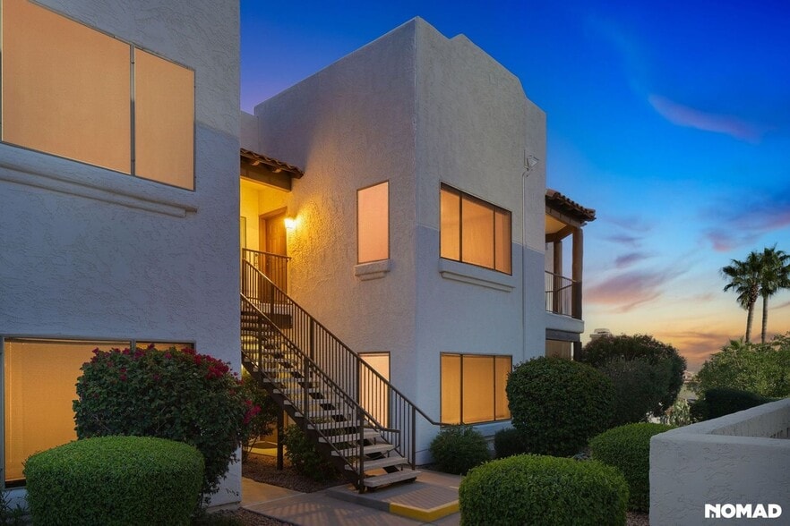 Primary Photo - 16616 E Gunsight Dr