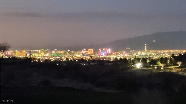 Building Photo - 2106 Dipinto Ave