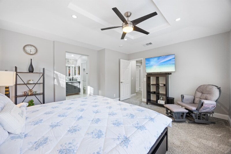 Building Photo - 5 Salto