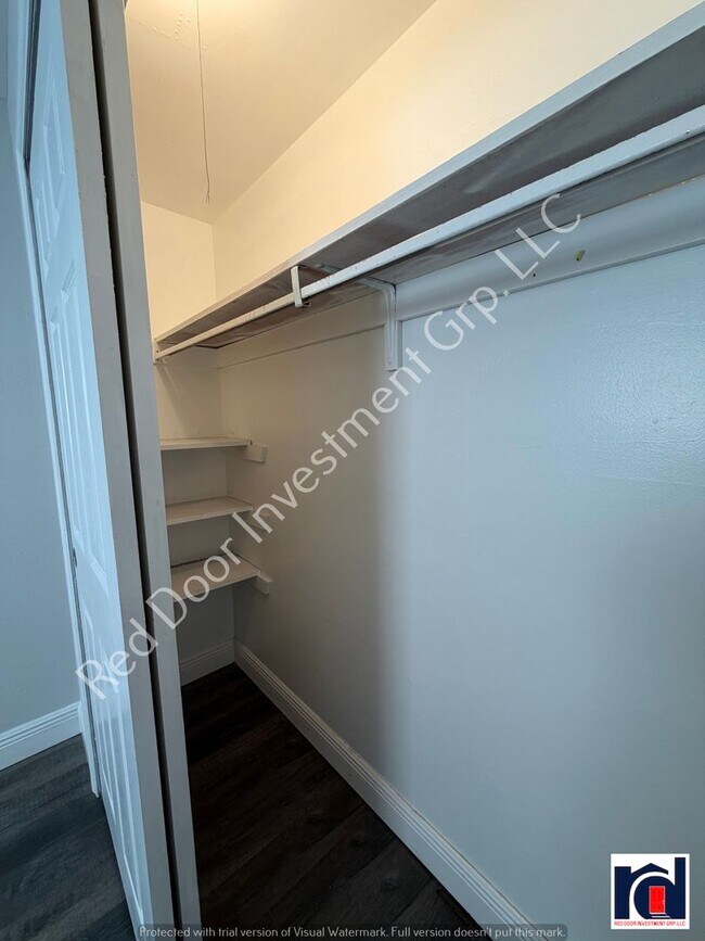 Building Photo - 2 Bedroom 1.5 Bath in the Heart of Downtown Deland~Available Now~