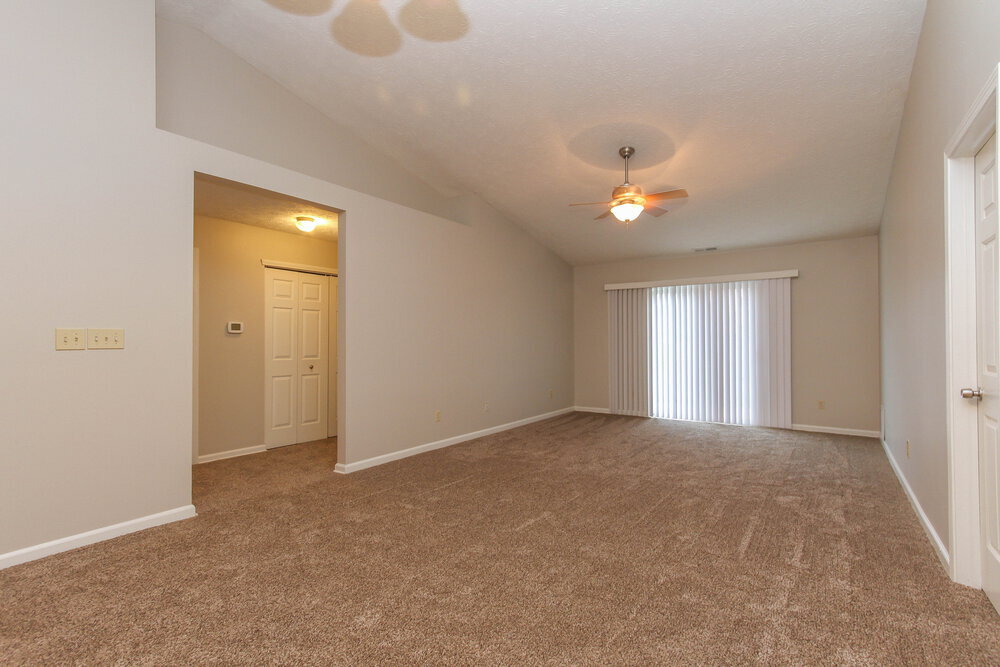 Building Photo - 1327 Grand Canyon Cir