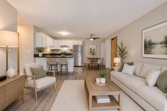 Building Photo - Springdale Apartments