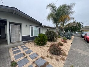 Building Photo - 1211 Mayette Ave