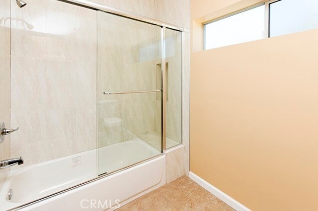 Building Photo - 3240 Montrose Ave