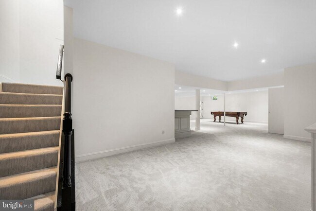 Building Photo - 1256 New Bedford Ln