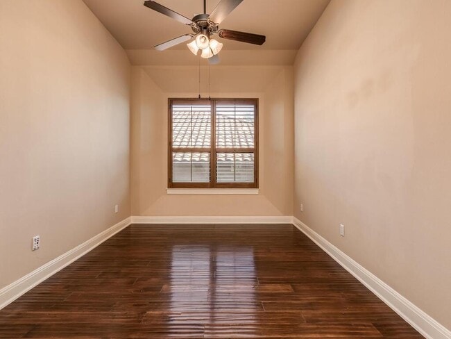 Building Photo - 2321 Gilia Dr