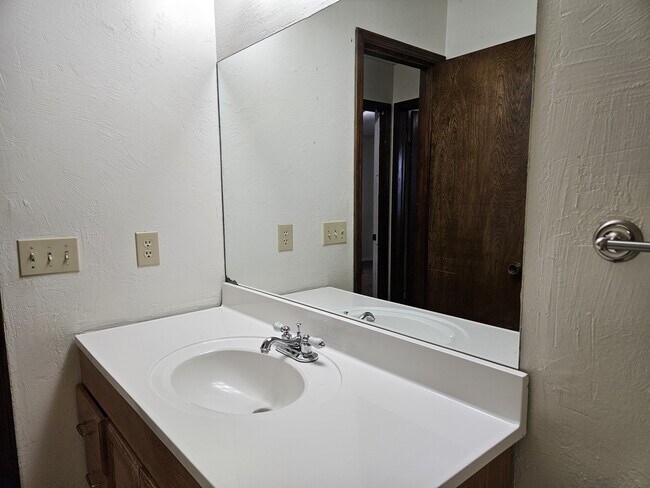 Building Photo - 945 SW 98th St