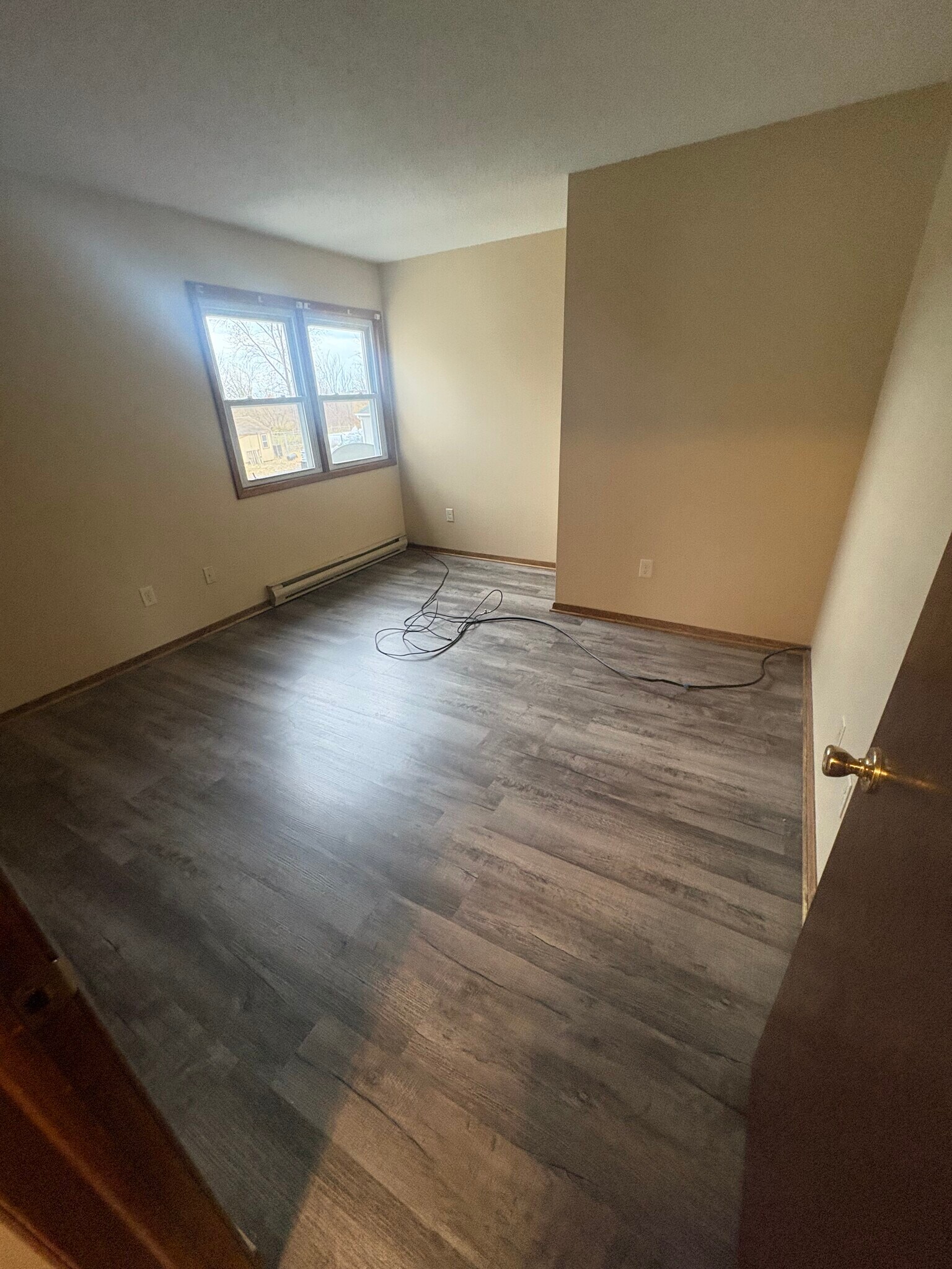 Building Photo - 6622 Lincoln Ave