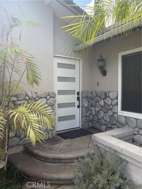 Building Photo - 25091 Modoc Dr
