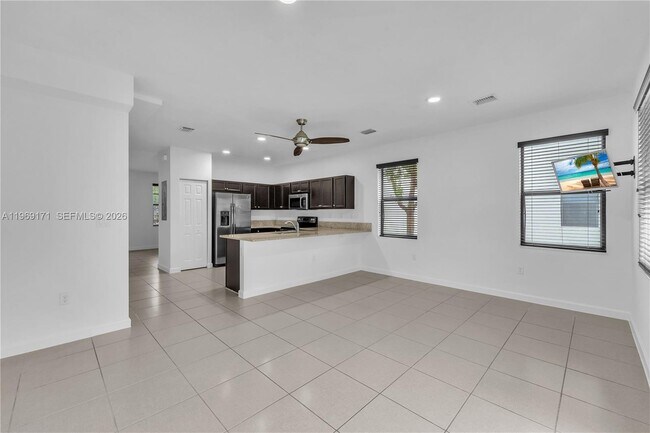 Building Photo - 11563 SW 248th Ln