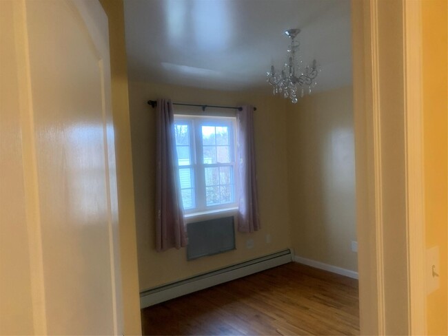 Building Photo - 4147 Wilder Ave