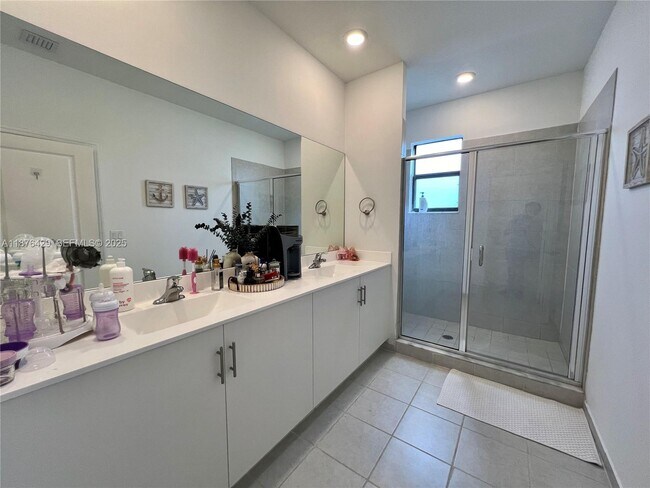 Building Photo - 13371 SW 287th St