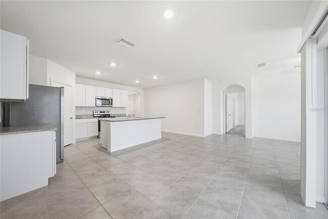 Building Photo - 32597 Kobuk Valley Ave