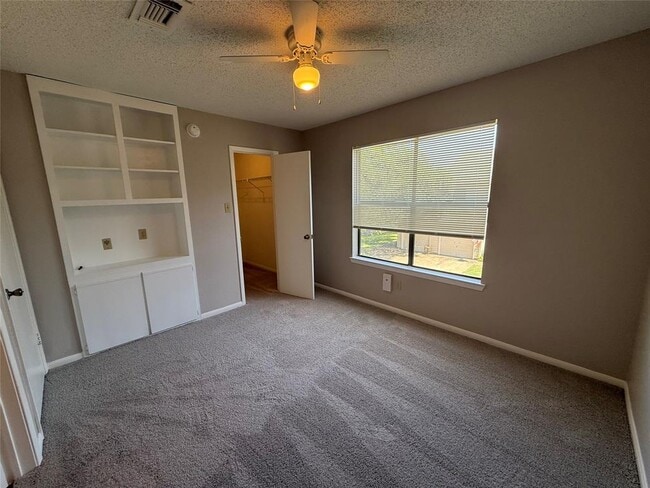 Building Photo - 12312 Abney Dr