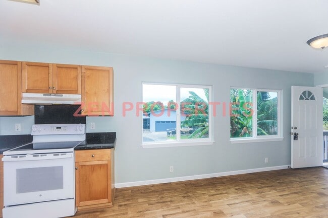 Building Photo - 47-372-372 Kapehe St