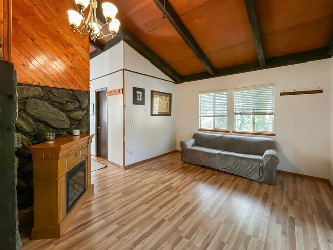 Building Photo - New Listing in BRECK!  In-Unit Washer and Dryer!! Now Colorado 2 Bedroom with 2 surface spots ava...