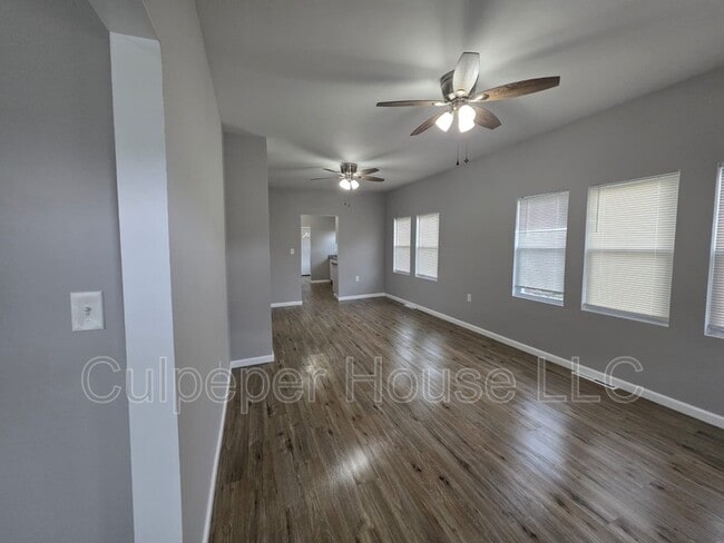 Building Photo - 3412 145th St