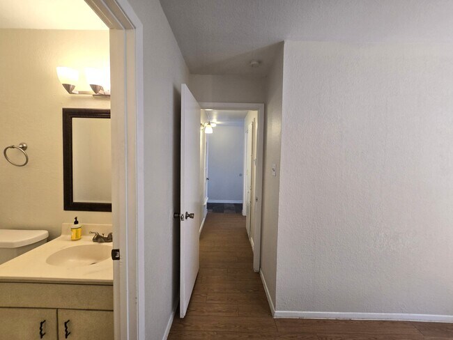 Building Photo - 2600 Penny Ln