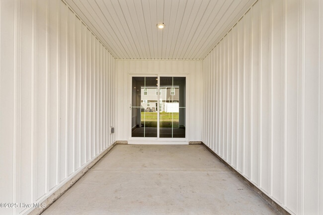 Building Photo - 2084 Parow Ln NW