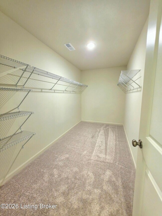 Building Photo - 4609 Golden Eagle Dr