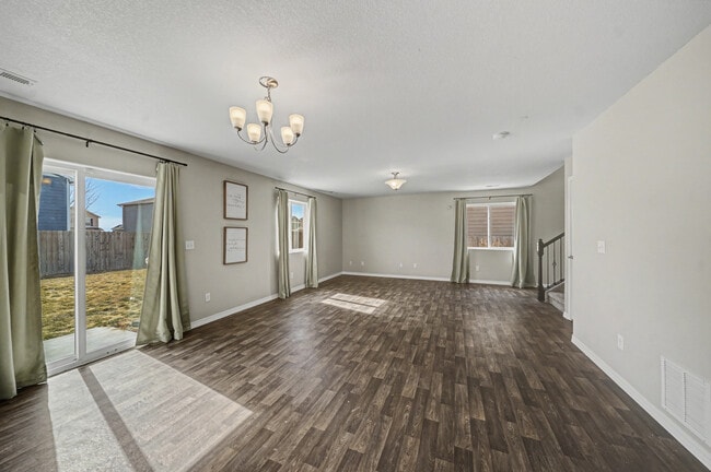 Building Photo - 9515 Bryce Canyon Dr